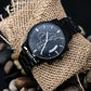 La Montre chronograph noir..